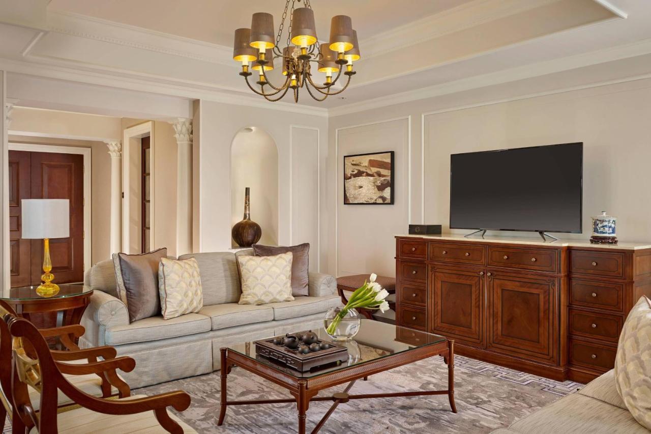 Hotel The Ritz-Carlton, Canton Esterno foto