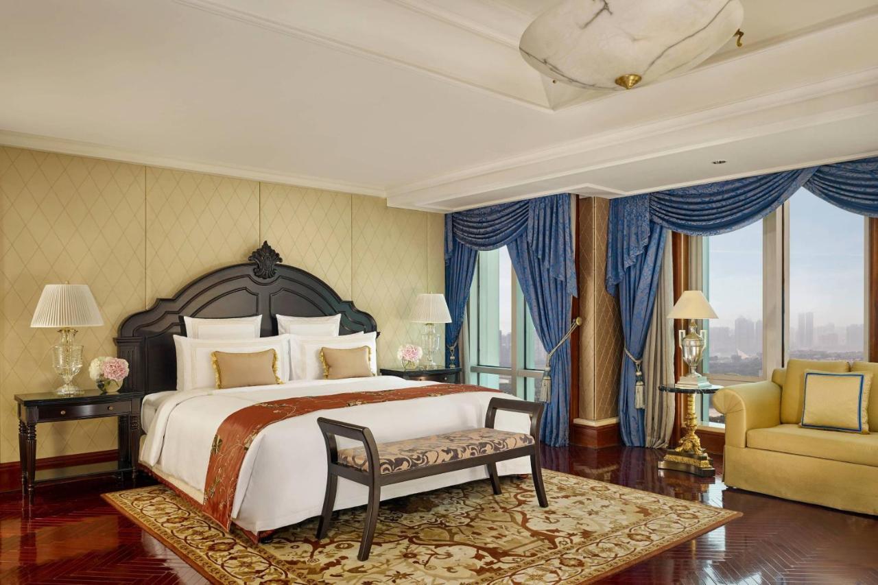 Hotel The Ritz-Carlton, Canton Esterno foto