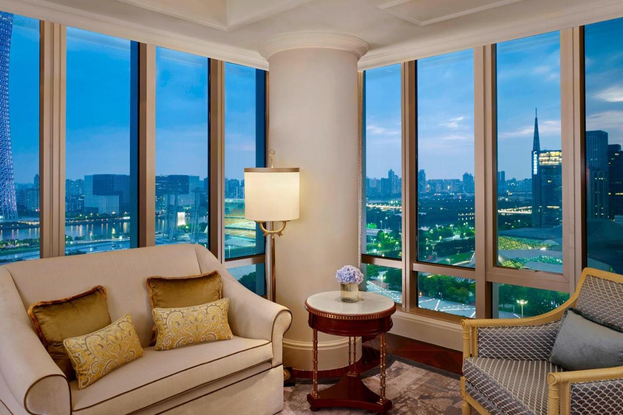 Hotel The Ritz-Carlton, Canton Esterno foto